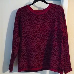 Apt 9 large beautiful burgundy color sweater